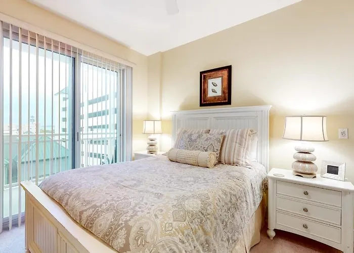 Gateway Grand 301 Holiday home *